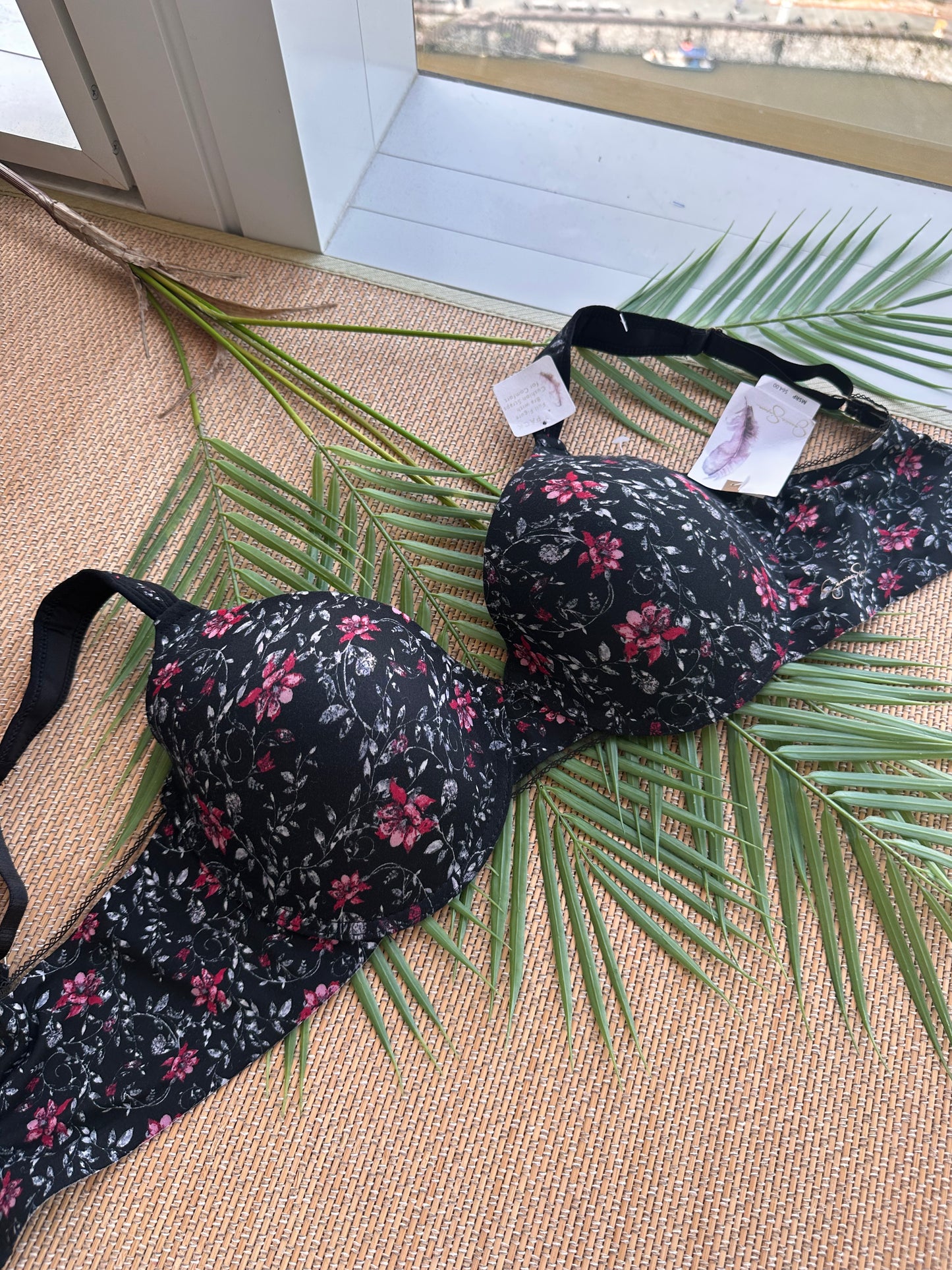 JS Black Floral Seamless Tshirt Plus Size Bra