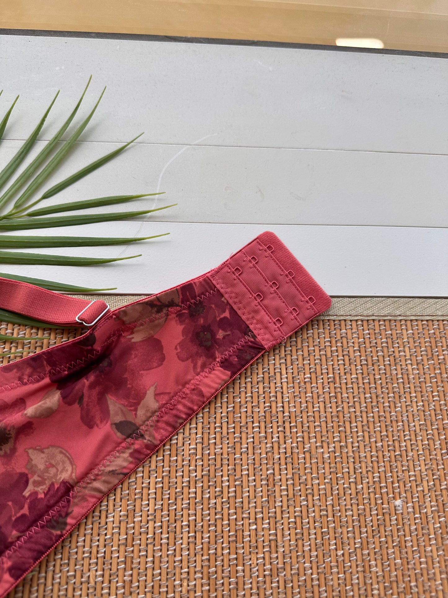 VC Floral Tshirt Plus Size Bra