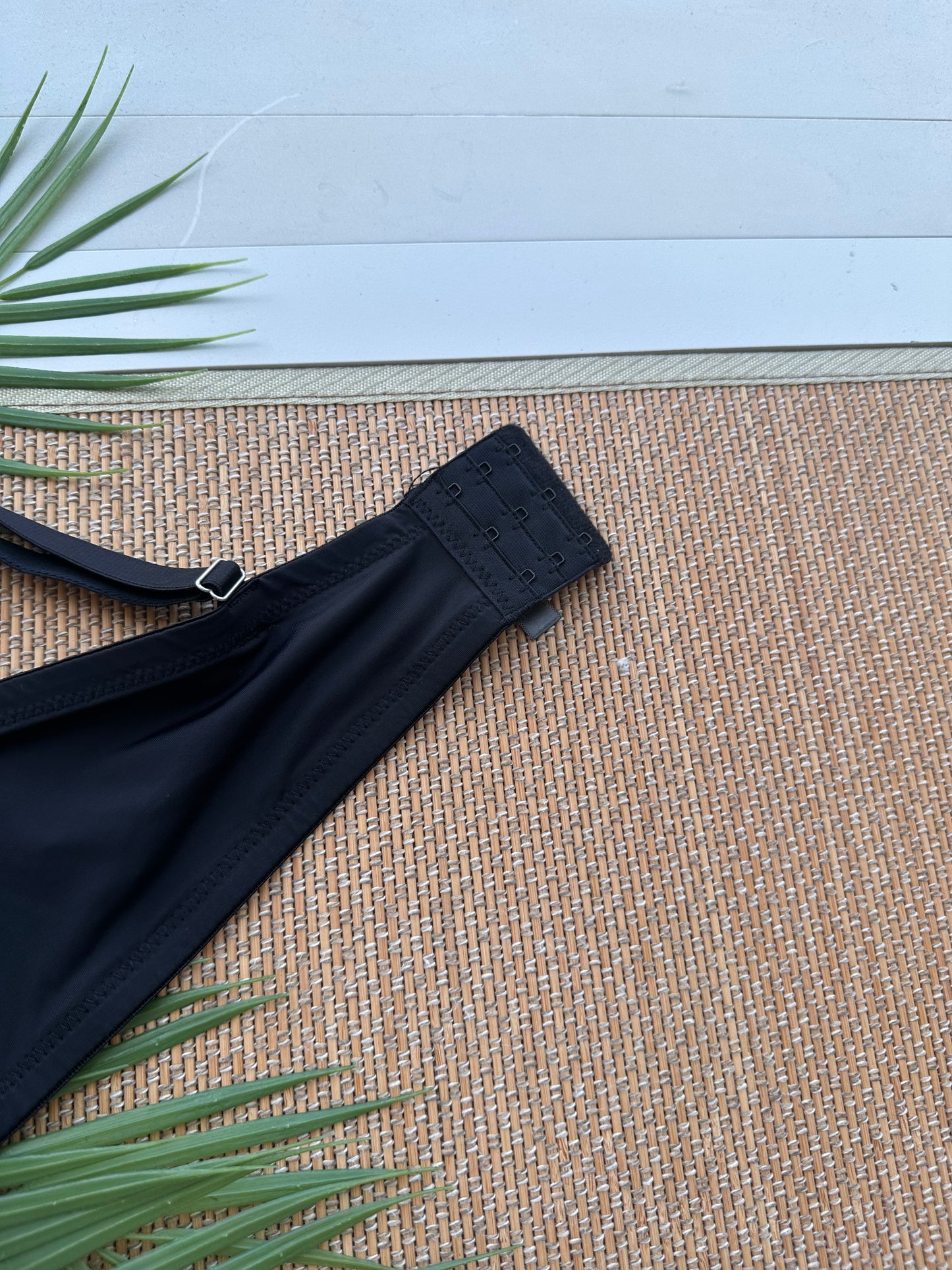 VC Black Tshirt Plus Size Bra