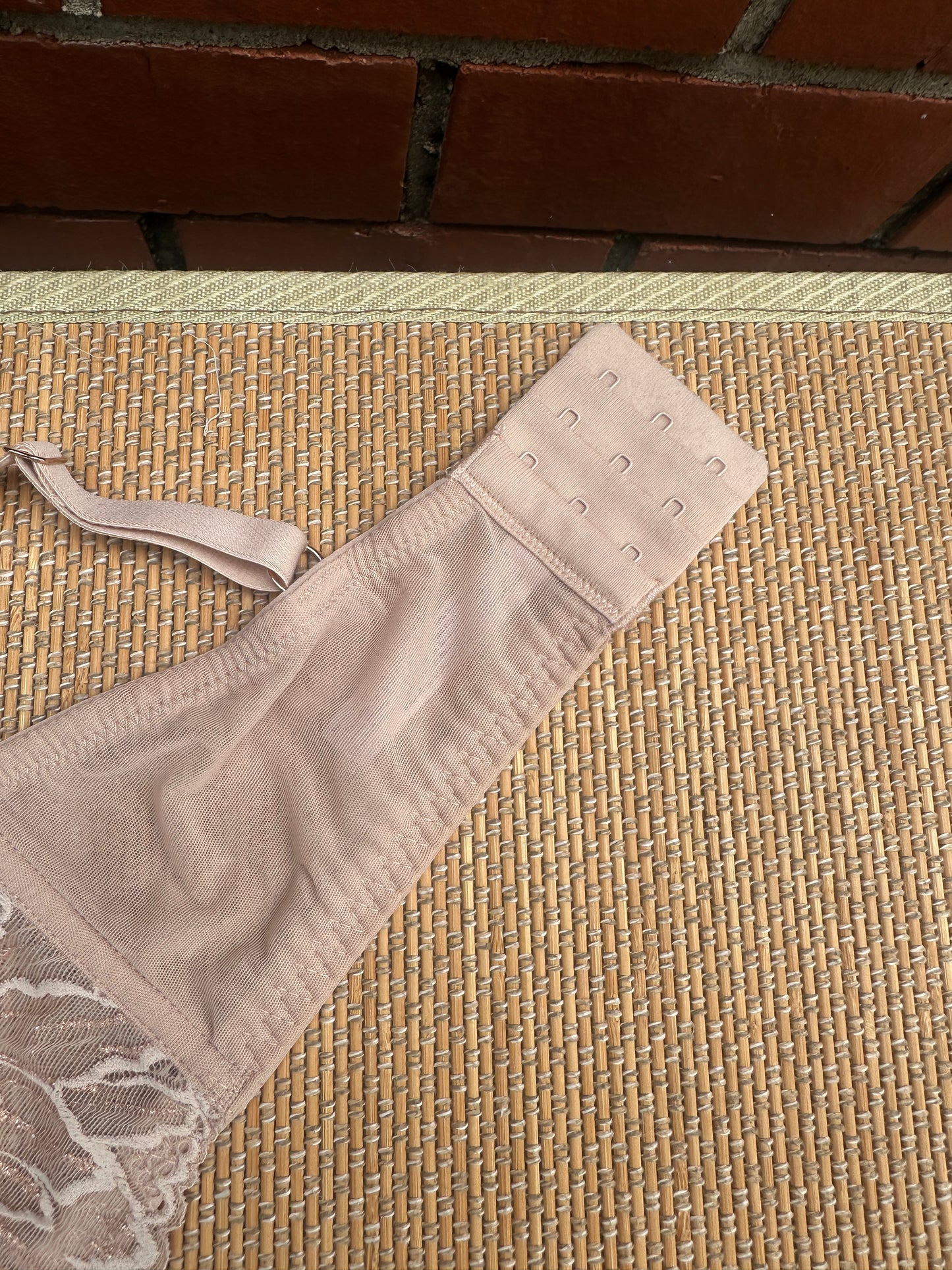 AM Nude Lace Tshirt Plus Size Bra Singapore