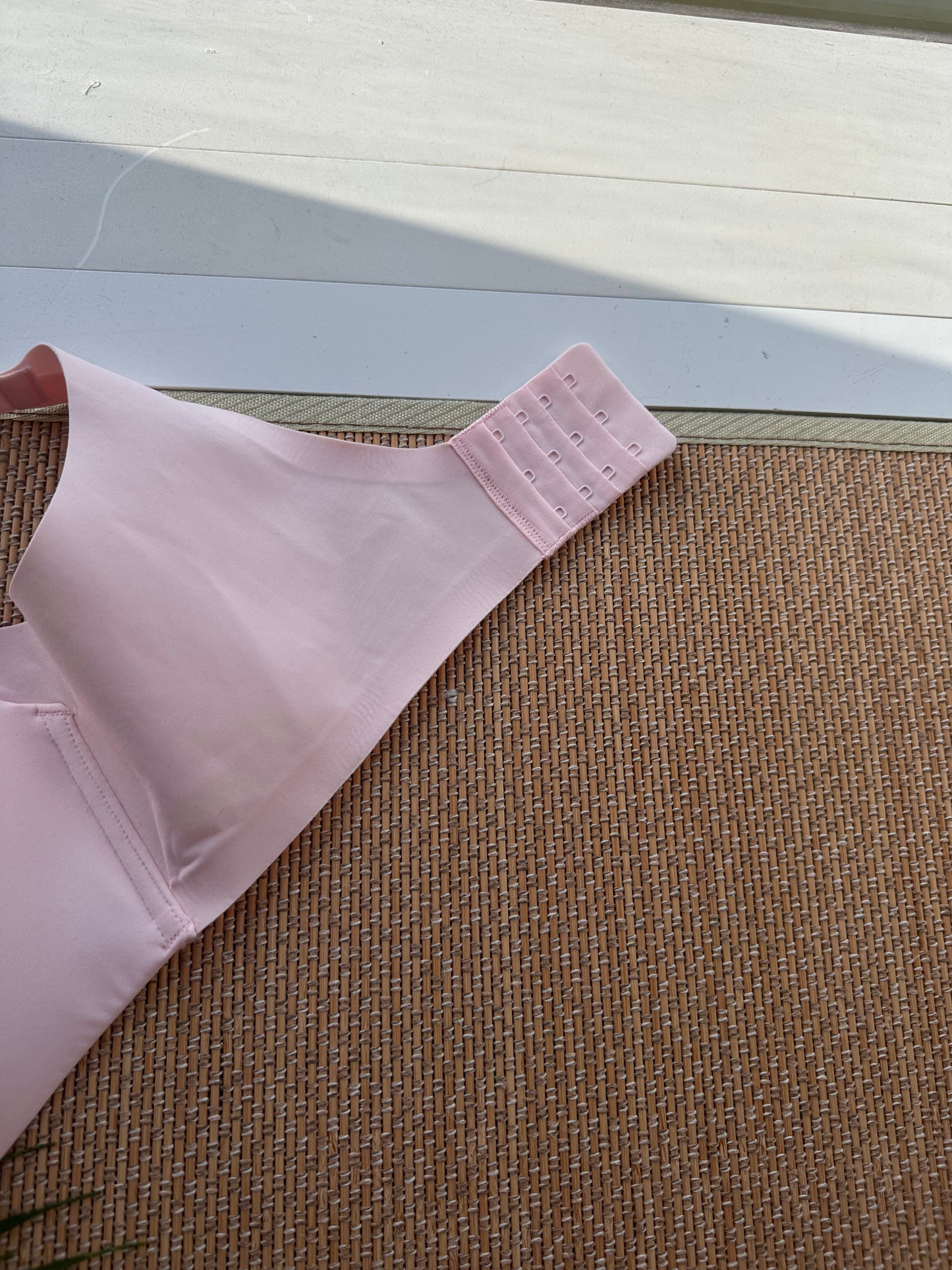 LV Pink Wireless Smooth Tshirt Bra