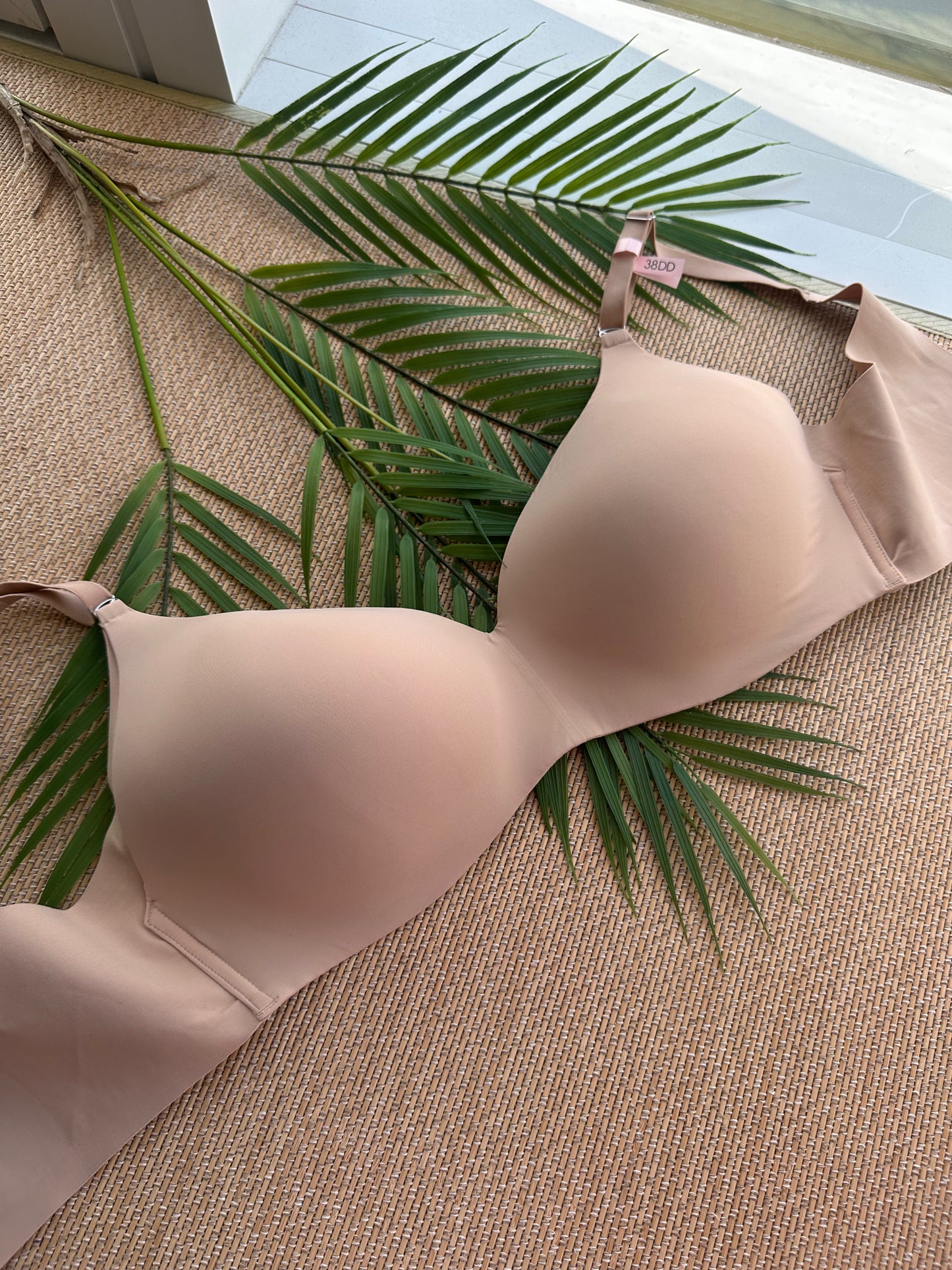 LV Nude Wireless Smooth Tshirt Bra