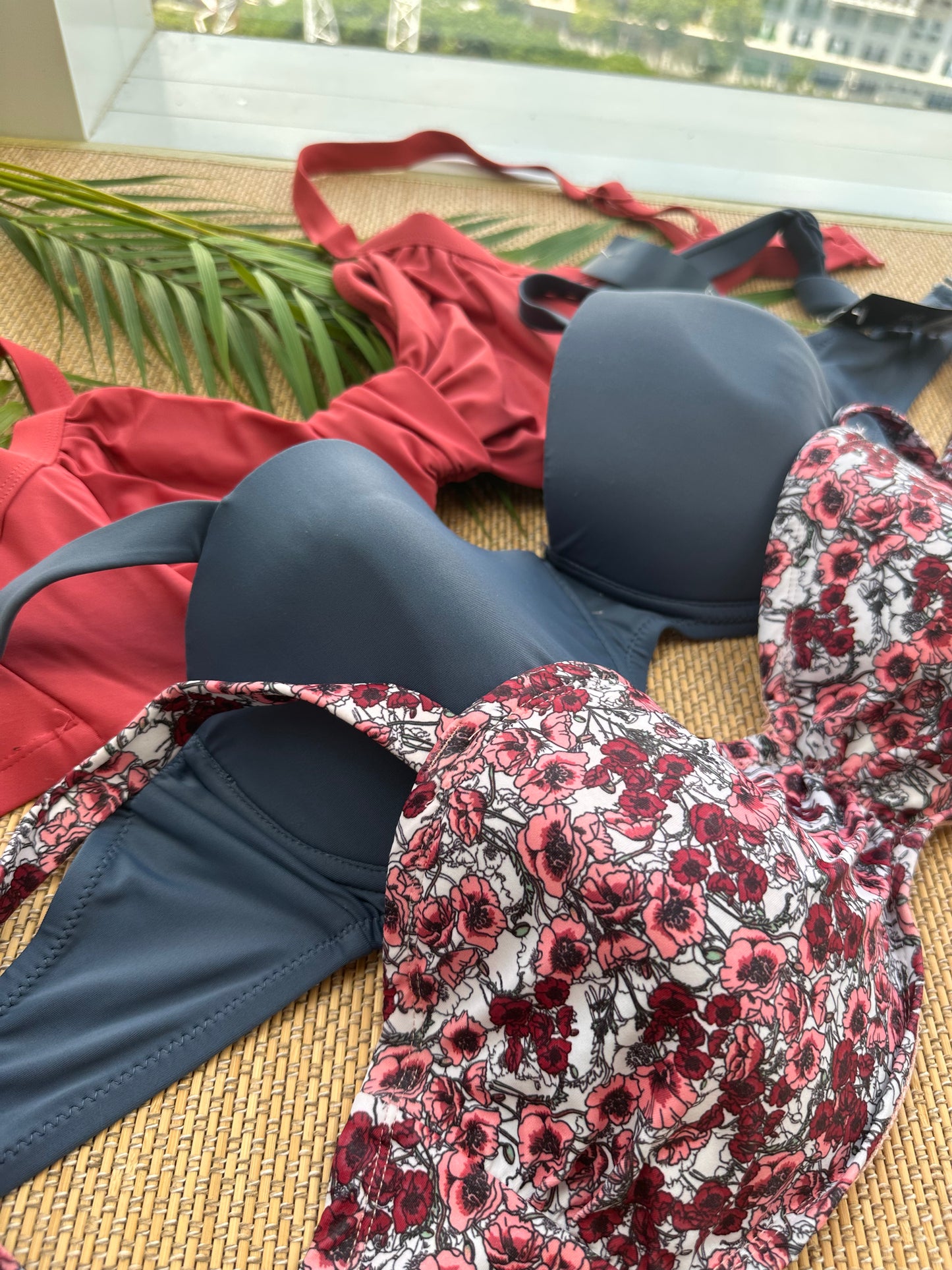 EM Lifting Bikini Top Plus Size Swimwear
