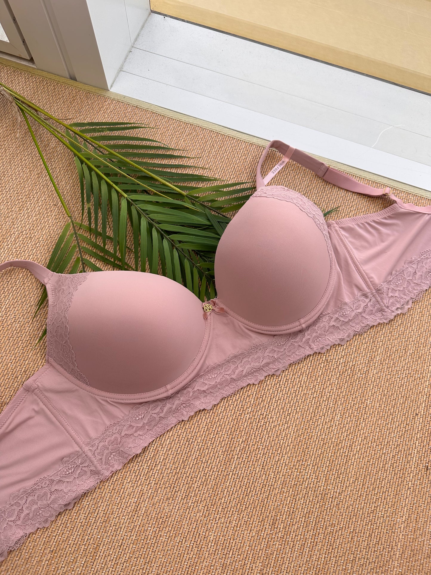 JS Mauve Wireless Longline Plus Size Bra