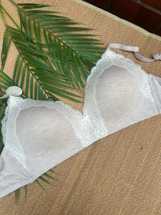 Nude White Lace Wireless Tshirt Plus Size Bra Singapore