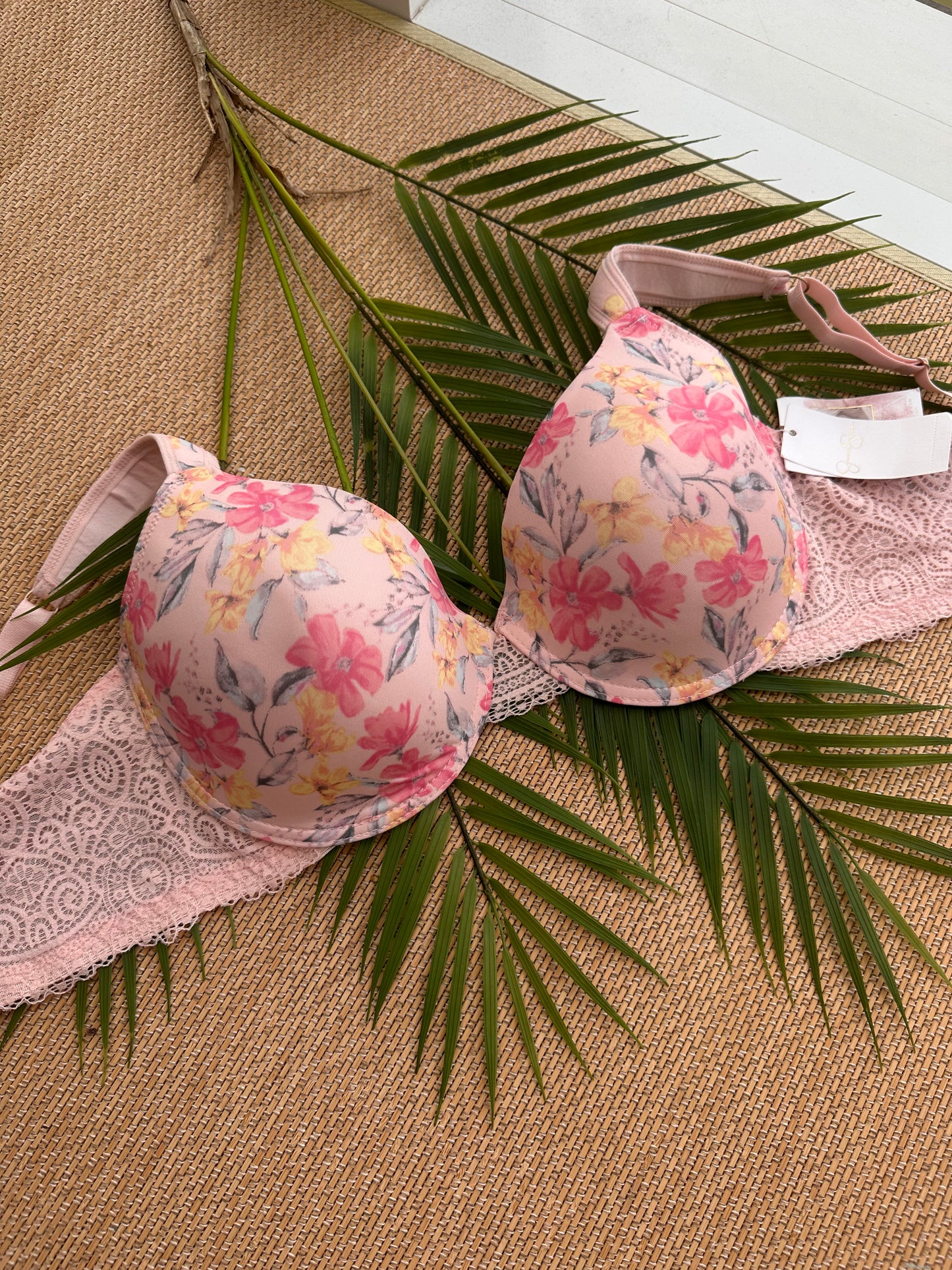 JS Pink Floral Tshirt Plus Size Bra